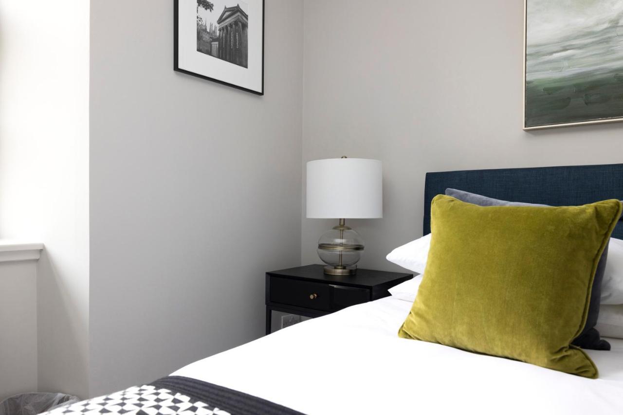 Joivy Stylish Flat In New Town Apartment Edinburgh Exterior photo